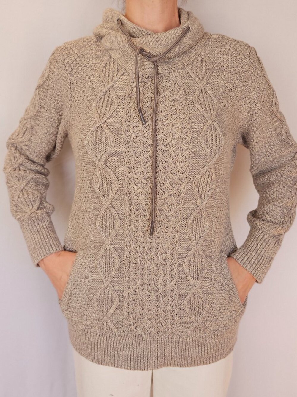L.L. Bean Women's Signature Knit Cotton Funnelneck Sweater - M